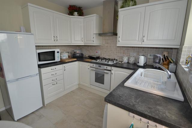  Image of 2 bedroom Property to rent in Hawkes Road Eccles Aylesford ME20 at Hawkes Road Aylesford Aylesford, ME20 7FN