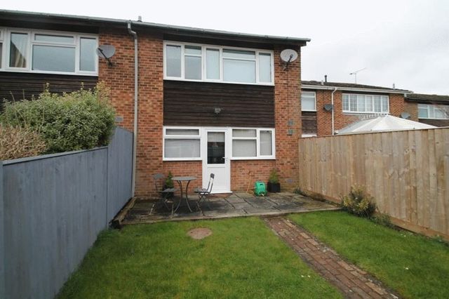  Image of 3 bedroom Terraced house for sale in Linden Walk Hazlemere High Wycombe HP15 at Linden Walk  Hazlemere, HP15 7RG