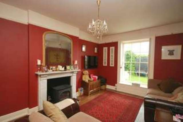  Image of 3 bedroom Ground Flat for sale in Fore Street Heavitree Exeter EX1 at Heavitree  Exeter, EX1 2RN