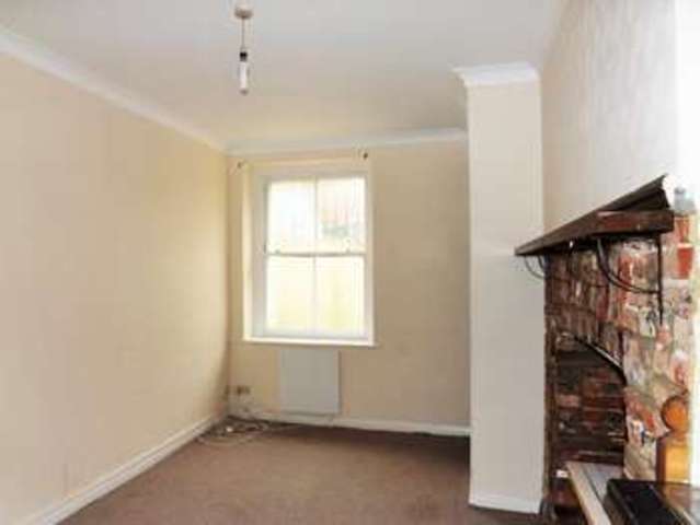  Image of 1 bedroom Flat for sale in Heene Terrace Worthing BN11 at Worthing Worthing, BN11 3NT