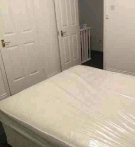  Image of 2 bedroom Semi-Detached house to rent in Heneage Street Birmingham B7 at Nechells  Birmingham, B7 4NF