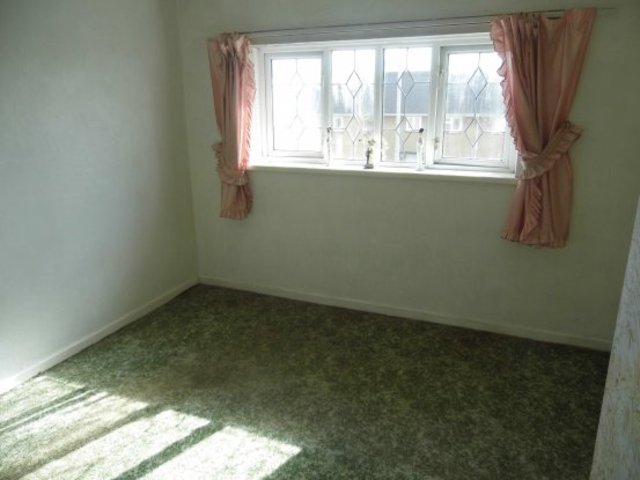  Image of 3 bedroom Semi-Detached house for sale in Heol Elfed Llanelli SA14 at Llanelli Carmarthenshire Llanelli, SA14 9DY