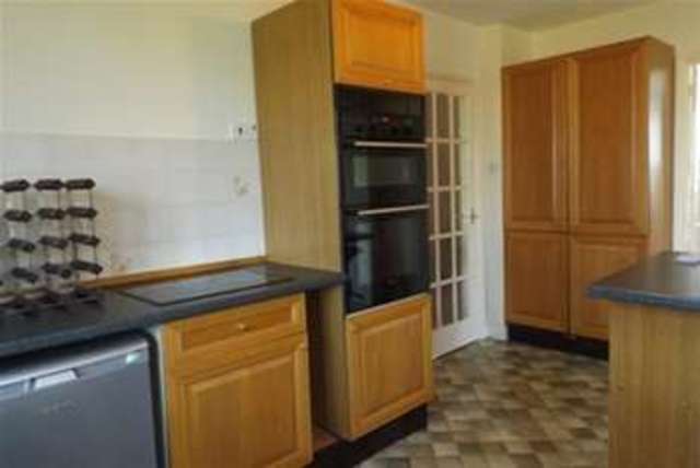  Image of 4 bedroom Detached house to rent in Heronslade Warminster BA12 at Warminster, BA12 9HR