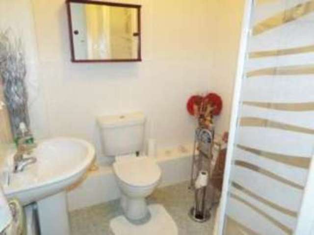  Image of 2 bedroom Retirement Property for sale in Heywoods Road Teignmouth TQ14 at Heywoods Road Teignmouth Teignmouth, TQ14 8LR