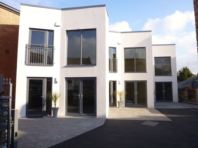 Image of 2 bedroom Terraced house to rent in High Street Llandaff Cardiff CF5 at High Street Llandaff Cardiff, CF5 2DY