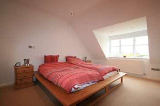  Image of 4 bedroom Detached house to rent in High Street Cuddesdon Oxford OX44 at Cuddesdon Oxford Oxfordshire, OX44 9HP
