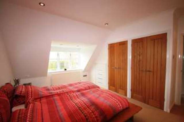  Image of 4 bedroom Detached house to rent in High Street Cuddesdon Oxford OX44 at Cuddesdon Oxford Oxfordshire, OX44 9HP