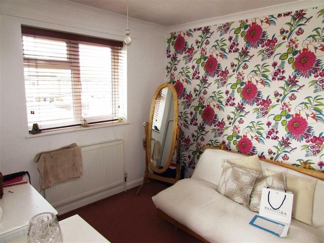  Image of 3 bedroom Property for sale in High Street Westoning Bedford MK45 at High Street Westoning Westoning, MK45 5JQ