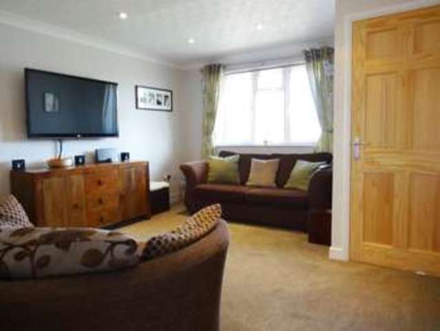  Image of 3 bedroom Semi-Detached house for sale in Hillborne Gardens Yeovil BA21 at Yeovil, BA21 3SA