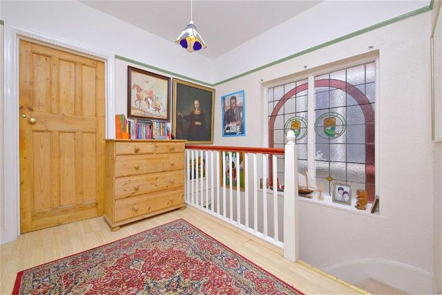  Image of 3 bedroom Property for sale in Hillfield Park London N21 at Hillfield Park Winchmore Hill Winchmore Hill, N21 3QJ
