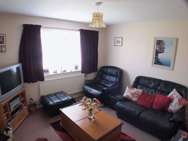  Image of 3 bedroom Terraced house for sale in Hillrise Galmpton Brixham TQ5 at Hillrise Galmpton Brixham, TQ5 0PP
