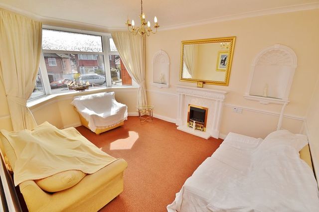  Image of 3 bedroom Semi-Detached house for sale in Hillside Drive Pendlebury Swinton Manchester M27 at Hillside Drive Swinton Manchester, M27 8XH