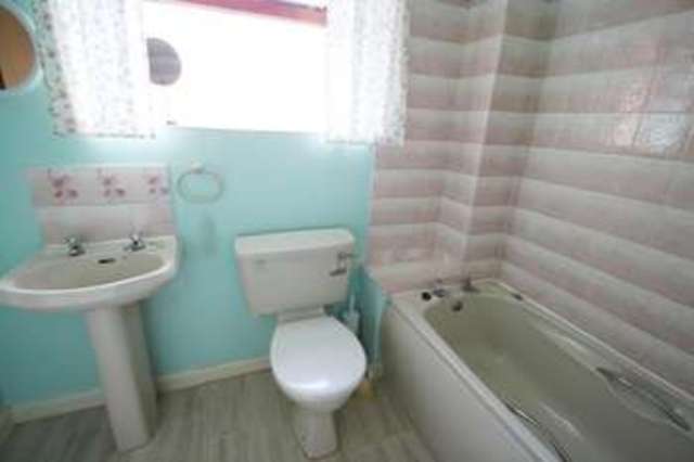  Image of 2 bedroom Bungalow for sale in Hilton Road Gurnard Cowes PO31 at Gurnard  Isle of Wight, PO31 8JB