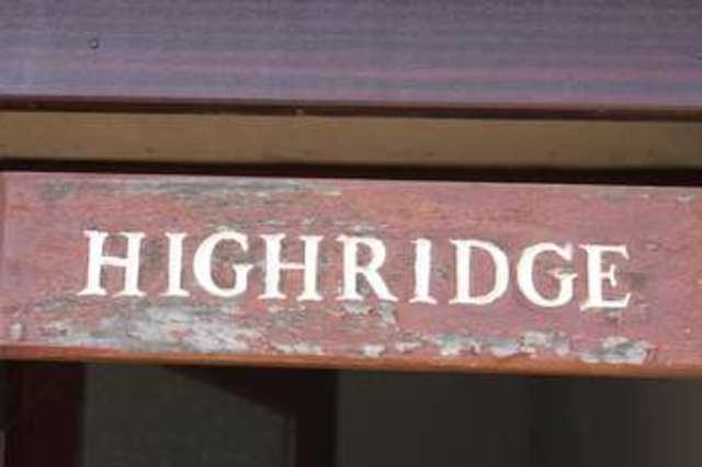  Image of 2 bedroom Bungalow for sale in Hilton Road Gurnard Cowes PO31 at Gurnard  Isle of Wight, PO31 8JB
