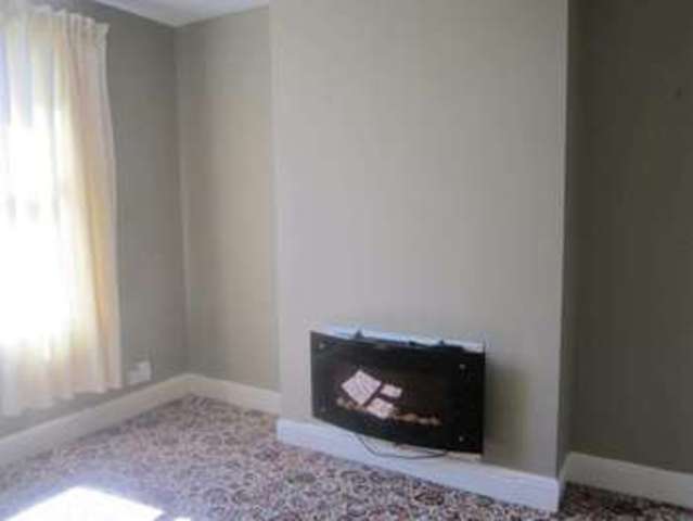  Image of 2 bedroom Terraced house to rent in Holyoake Road Walkden Manchester M28 at Holyoake Road Worsley Manchester, M28 3DL