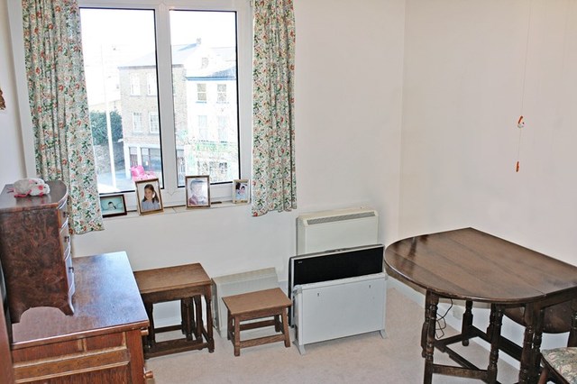  Image of 2 bedroom Retirement Property for sale in Jews Walk London SE26 at Jews Walk  Sydenham, SE26 4NN