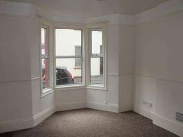  Image of 1 bedroom Flat to rent in Hopkins Street Weston-super-Mare BS23 at Weston-super-Mare North Somerset Weston-super-Mare, BS23 1RS
