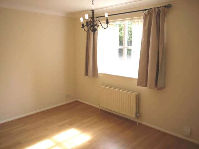  Image of 1 bedroom Apartment to rent in Horndean Road Bracknell RG12 at Horndean Road Forest Park Bracknell, RG12 0XQ