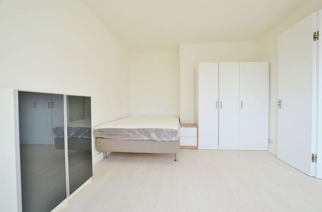 Image of 1 bedroom Property to rent in Amhurst Road London E8 at Amhurst Road  London, E8 1LN