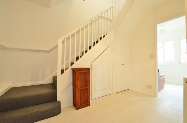  Image of 1 bedroom Property to rent in Amhurst Road London E8 at Amhurst Road  London, E8 1LN