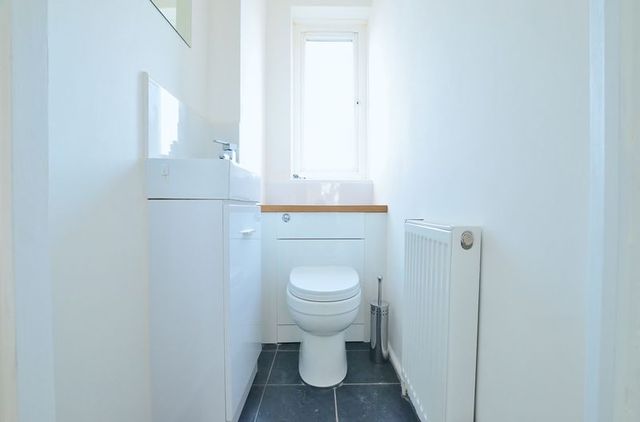  Image of 1 bedroom Property to rent in Amhurst Road London E8 at Amhurst Road  London, E8 1LN