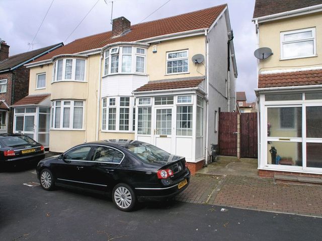  Image of 3 bedroom Semi-Detached house for sale in Hugh Road Smethwick B67 at Hugh Road  Smethwick, B67 7JR