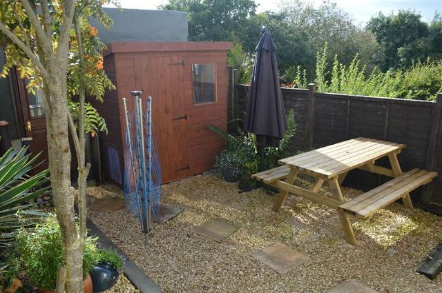  Image of 3 bedroom Property for sale in Huish Court Radstock BA3 at Huish Court Radstock Radstock, BA3 3LR