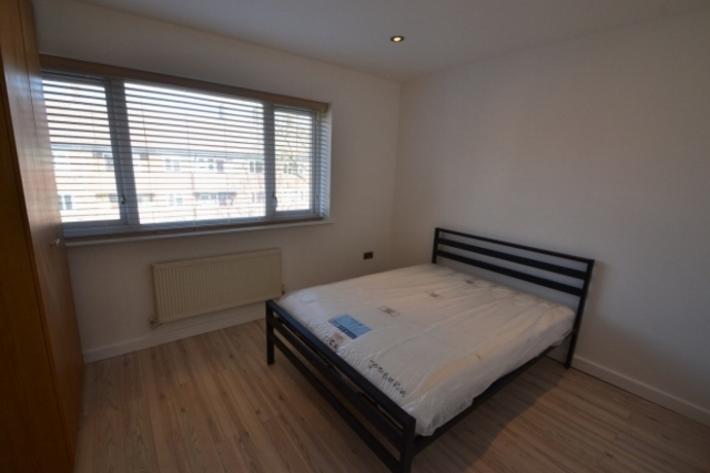  Image of 3 bedroom Apartment to rent in Hunmanby Avenue Hulme Manchester M15 at HUNMANBY AVENUE HULME M15 5FE MANCHESTER, M15 5FE