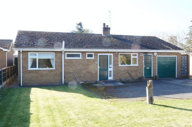  Image of 3 bedroom Detached house for sale in Hunters Lane Tattershall Lincoln LN4 at Hunters Lane  TATTERSHALL, LN4 4PB