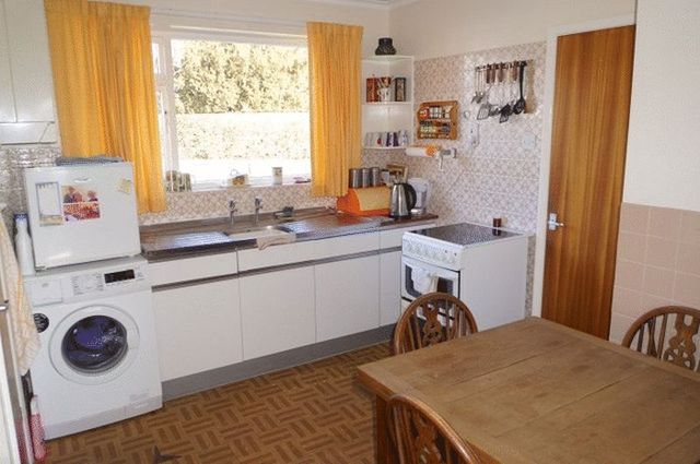  Image of 3 bedroom Detached house for sale in Hunters Lane Tattershall Lincoln LN4 at Hunters Lane  TATTERSHALL, LN4 4PB