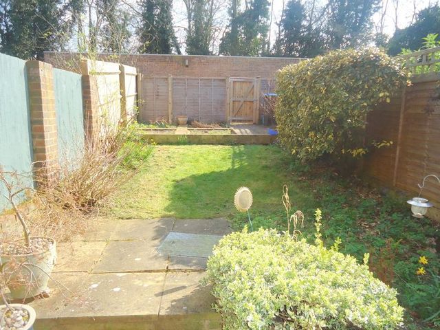  Image of 2 bedroom Detached house for sale in Hunters Oak Hemel Hempstead HP2 at Hunters Oak  Hemel Hempstead, HP2 7SN