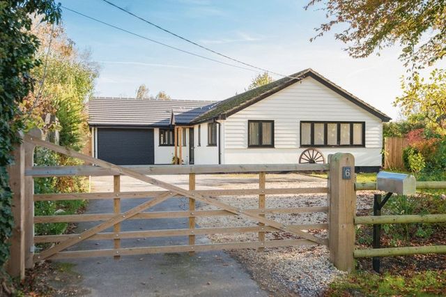  Image of 3 bedroom Detached house to rent in Worminghall Road Ickford Aylesbury HP18 at Worminghall Road Ickford Aylesbury, HP18 9JD