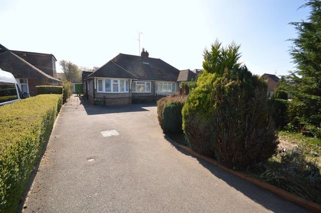 Image of 2 bedroom Detached house for sale in Icknield Way Luton LU3 at Icknield Way  Luton, LU3 2BX