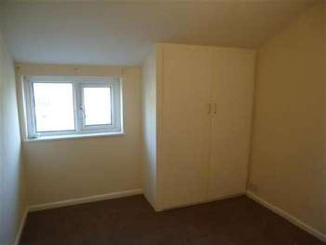  Image of 2 bedroom Apartment to rent in Ifton Terrace Rogiet Caldicot NP26 at Rogiet, NP26 3SU