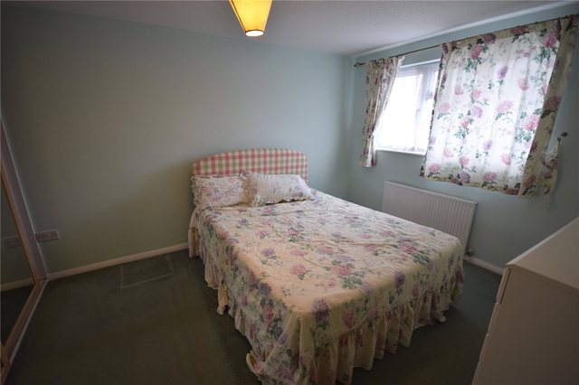  Image of 3 bedroom Detached house to rent in Ilfracombe Way Lower Earley Reading RG6 at Lower Earley Reading Sindlesham, RG6 3AQ