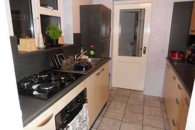  Image of 2 bedroom Semi-Detached house to rent in Jedburgh Road London E13 at Jedburgh Road Plaistow London, E13 9LG