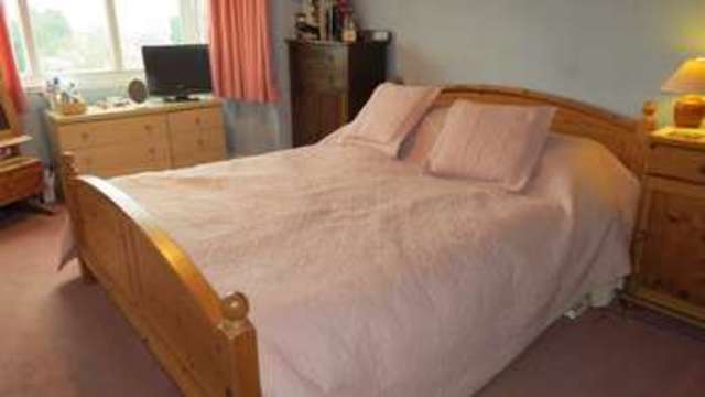  Image of 4 bedroom Semi-Detached house for sale in Jeremy Road Wolverhampton WV4 at Jeremy Road Goldthorn Park Wolverhampton, WV4 5BX