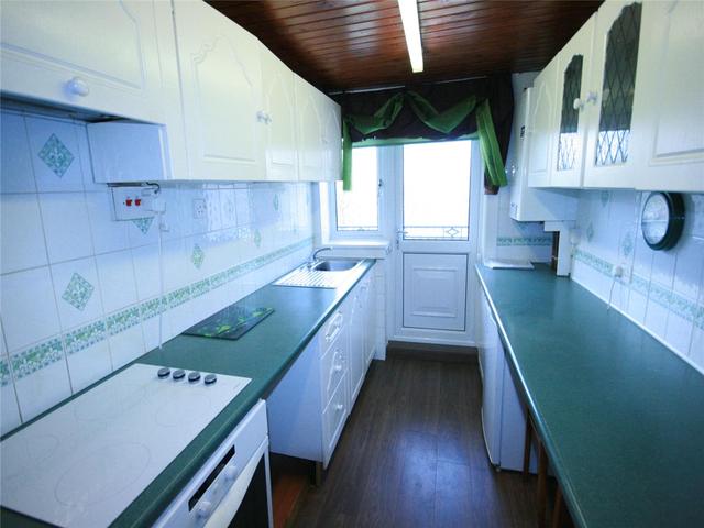  Image of 3 bedroom Flat to rent in Kerrycroy Avenue Glasgow G42 at Toryglen Glasgow Glasgow, G42 0BQ