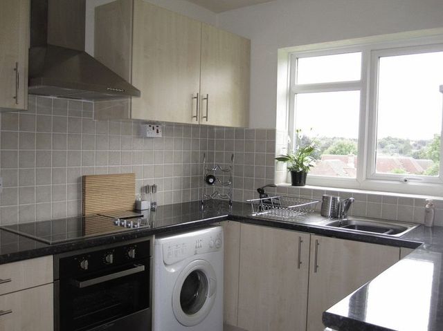  Image of 1 bedroom Flat to rent in Hill Village Road Sutton Coldfield B75 at Hill Village Four Oaks Birmingham, B75 5DP