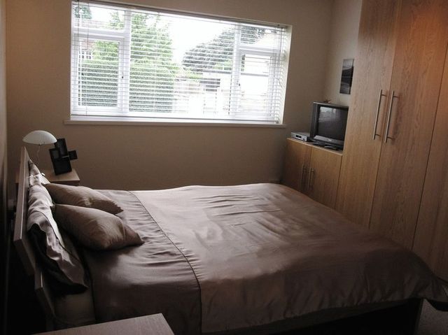  Image of 1 bedroom Flat to rent in Hill Village Road Sutton Coldfield B75 at Hill Village Four Oaks Birmingham, B75 5DP