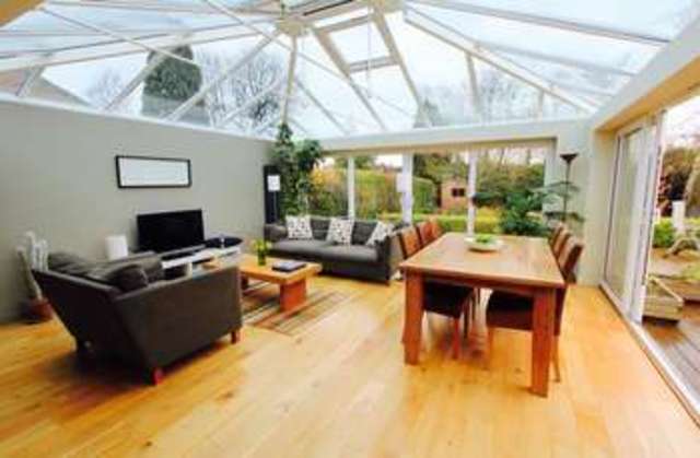  Image of 3 bedroom Detached house for sale in Kings Lane South Heath Great Missenden HP16 at SOUTH HEATH HP16 SOUTH HEATH, HP16 0QY