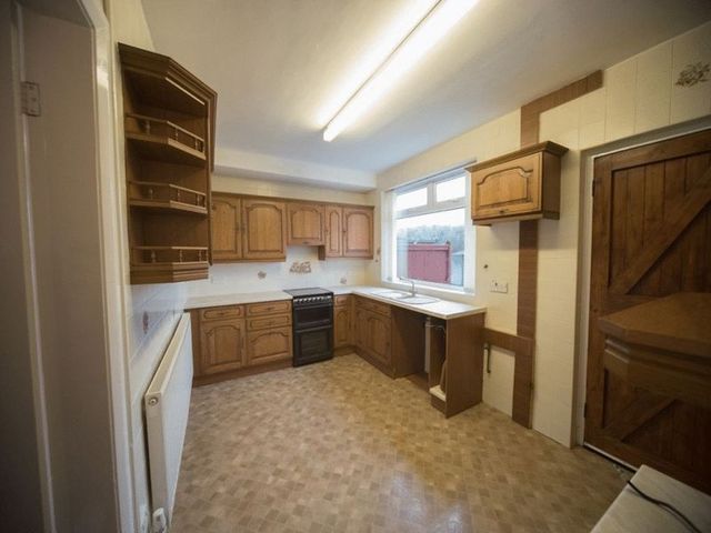  Image of 3 bedroom Semi-Detached house for sale in Kingsmead Road Lightwood Longton Stoke-on-Trent ST3 at Kingsmead Road Meir Stoke-On-Trent, ST3 7BZ
