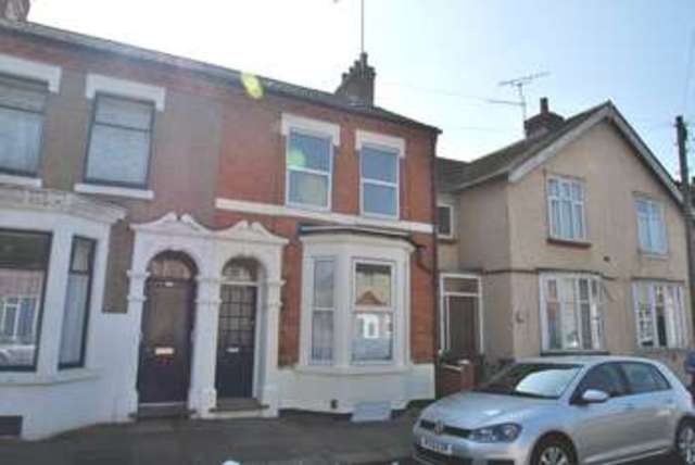  Image of 3 bedroom Terraced house to rent in Ruskin Road Kingsthorpe Northampton NN2 at Northampton Kingsthorpe, NN2 7SY