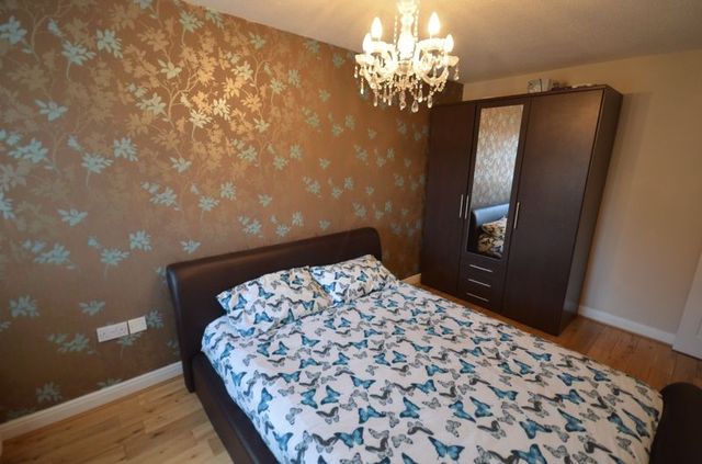  Image of 3 bedroom Terraced house for sale in Knavesmire Avenue Dinnington Sheffield S25 at Knavesmire Avenue Dinnington Sheffield, S25 3RP