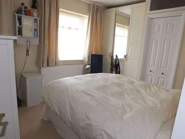  Image of 3 bedroom Detached house for sale in Sandown Avenue Swindon SN3 at Sandown Avenue Lakeside Swindon, SN3 1QQ
