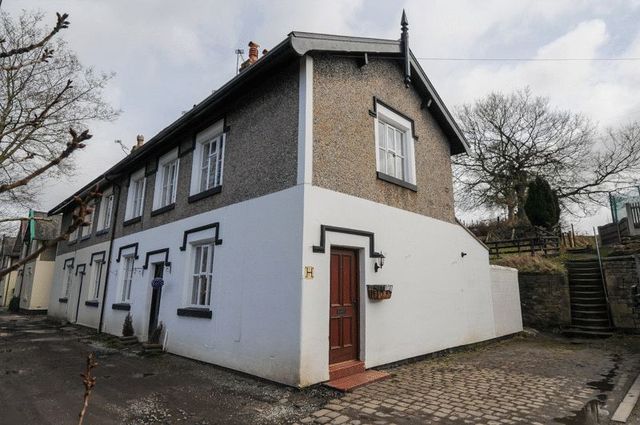  Image of 2 bedroom Terraced house for sale in Lakeside Cottages Standish Wigan WN1 at Lakeside Cottages Standish Wigan, WN1 2UU