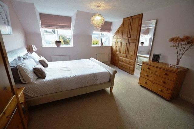  Image of 4 bedroom Detached house for sale in Lanesborough Drive Thurcaston Leicester LE7 at Lanesborough Drive  Thurcaston, LE7 7JT