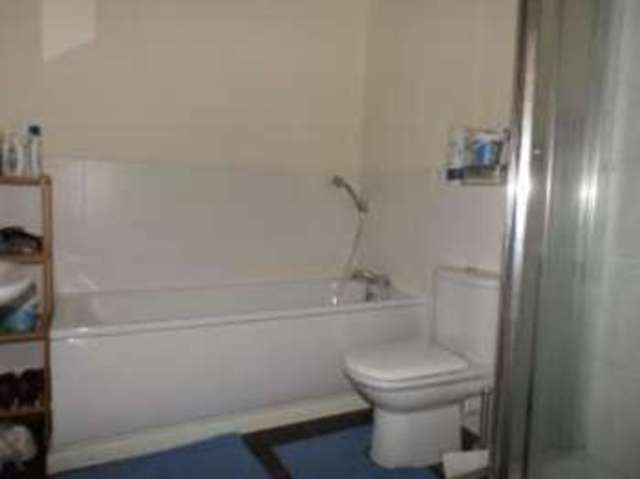  Image of 1 bedroom Flat for sale in Langley Walk Edgbaston Birmingham B15 at Birmingham West Midlands Edgbaston, B15 2EN