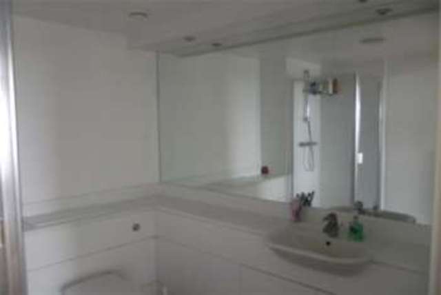  Image of 2 bedroom Flat to rent in Albert Basin Way London E16 at London, E16 2QP