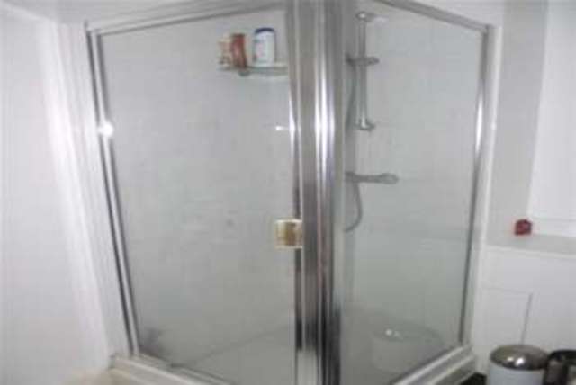  Image of 2 bedroom Flat to rent in Albert Basin Way London E16 at London, E16 2QP